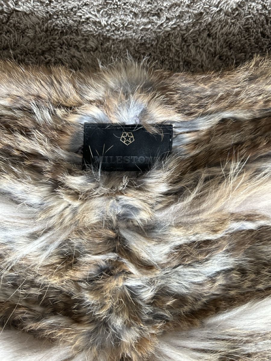 Sonstige Damenmode: Milestone Pelz Poncho – Neu (gemäss Beschreibung) aus Horgen von cri_7wv8 1