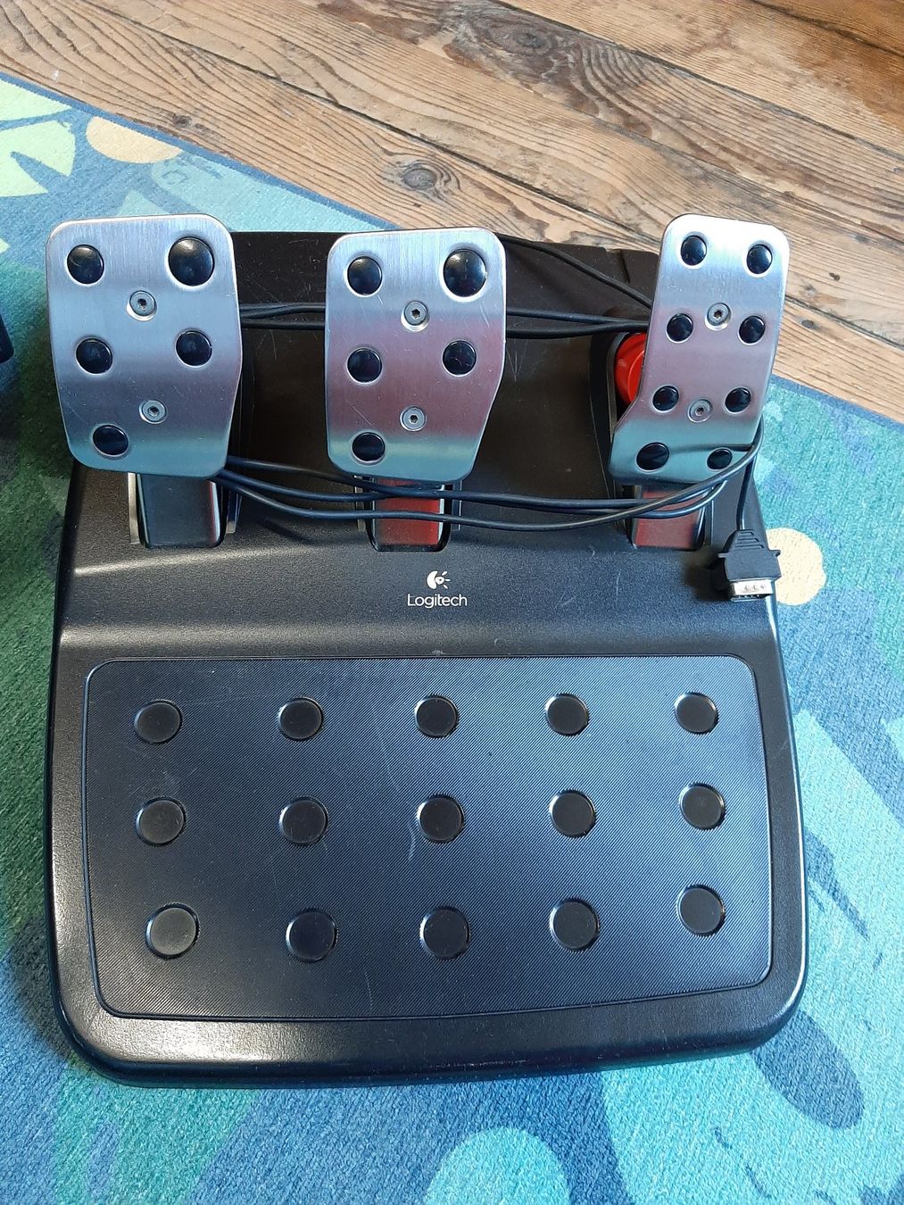 Logitech Controller: Logitech G27 Lenkrad und Pedale – Usato da Zürich venduto da Chrishol 1