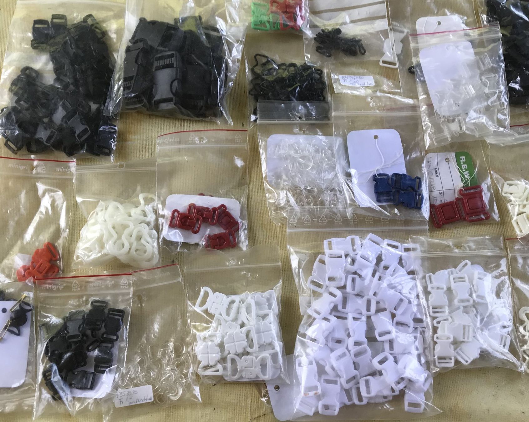 Kit bricolage: LOT VERSCHLÜSSE NEU – Nuovo (secondo la descrizione) da Ostermundigen venduto da crazy-horse-1840 4