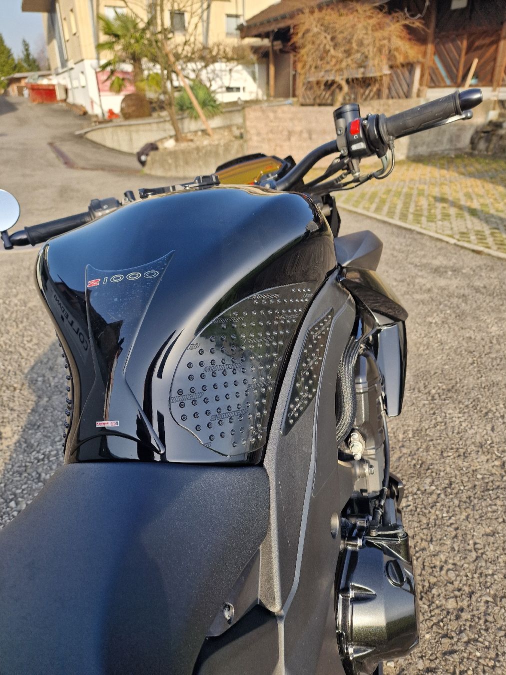 Kawasaki Strada: Kawasaki Z 1000 ABS – Usato da Kägiswil venduto da Allship 5