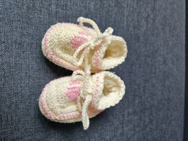 Baby Finken gestrickt