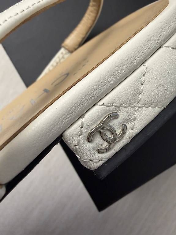 Scarpe da donna: Chanel Sandallen – Usato da Dübendorf venduto da malina7797 1