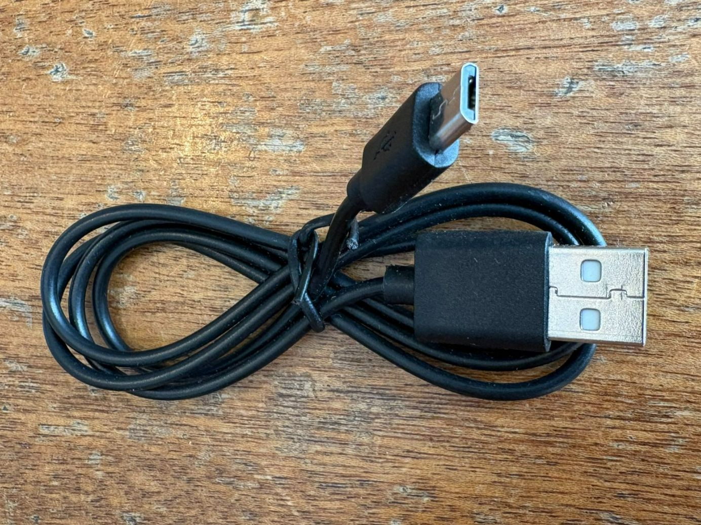 Cavi: Restposten Ladekabel USB-A auf micro-USB 0.8m – Nuovo (secondo la descrizione) da Widnau venduto da SIIVSIIV
