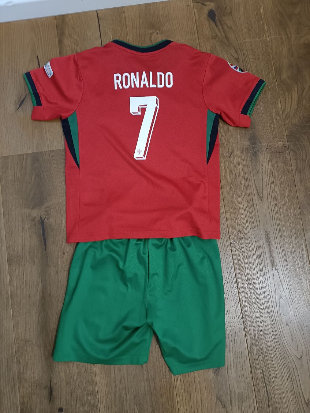 Trainer, Turnhosen & -trikots: Fussball Trikot Kinder – Gebraucht aus Bachs von NBAJames 1