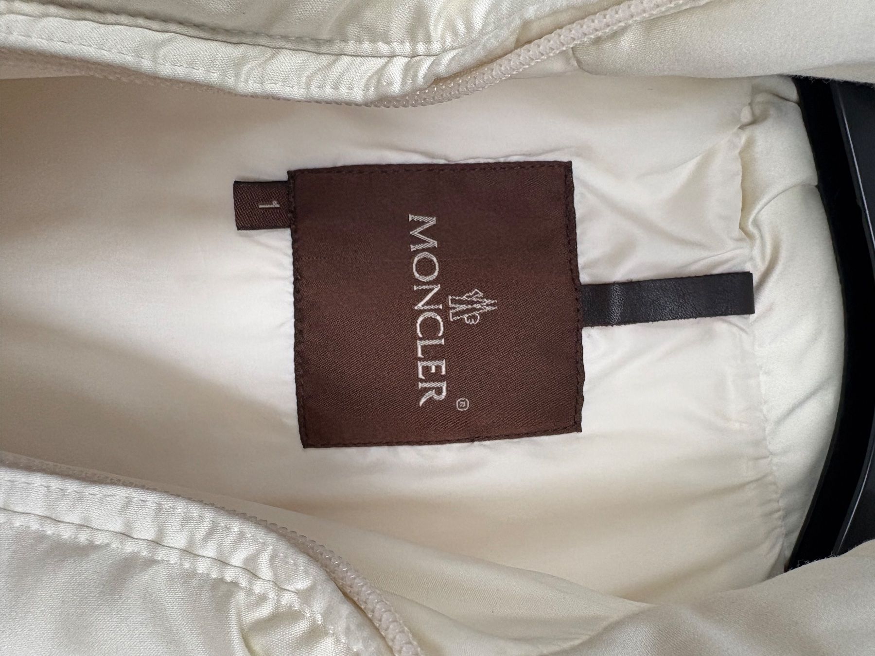 Moncler Giacche: Giaccone Moncler – Usato da Lugano venduto da Sophie2810 4