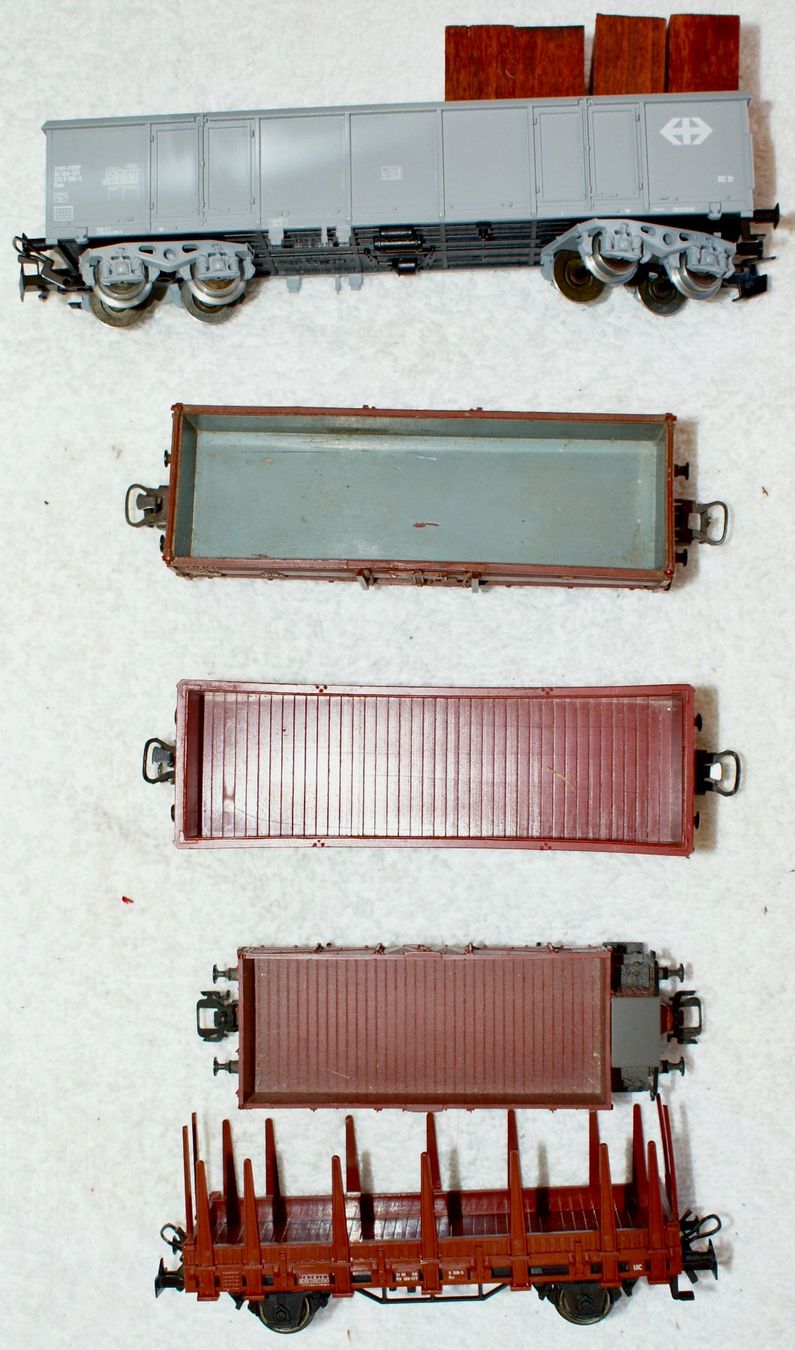 Märklin Modellini di ferrovie: Lot de 5 wagons Marklin – Usato da Morrens VD venduto da alain50