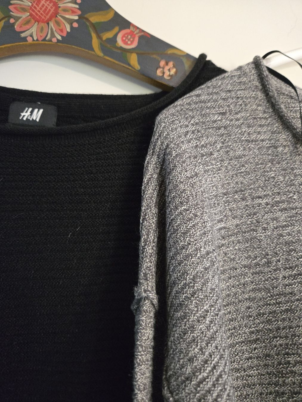 H&M Maglioni & Felpe: H&M 2er Pack Pullover, Grösse M, Top Zustand – Usato da Dübendorf venduto da Timulka 1