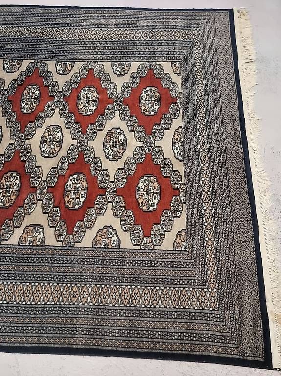 Teppiche: 190×290 Orientteppich Handgeknüpft – Gebraucht aus Olten von Mezopotamya 2