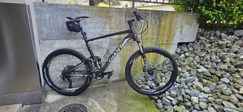 Giant Vélos: Giant Fully Mountainbike – D'occasion à Rothrist par Stevens03