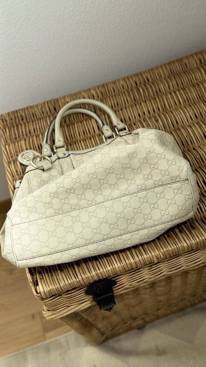 Gucci Taschen für Damen: Gucci | Tasche – Gebraucht aus Kilchberg ZH von nad_6dwp 7