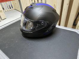 Motorradhelm
