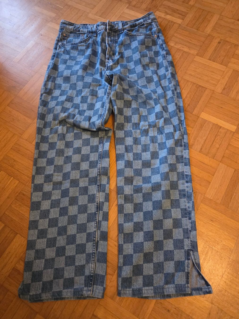 Lotti di vestiti: Kleiderpacket Gr. 40 – Usato da Basel venduto da grandfamily 1