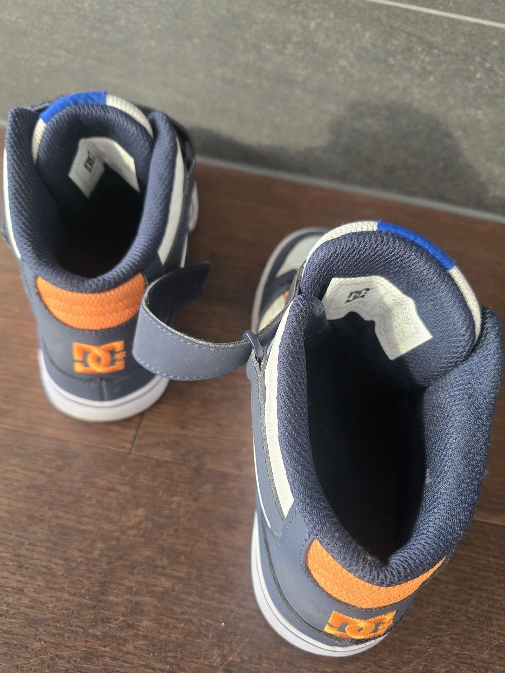 DC shoes Scarpe da uomo: DC Schoes Sneaker Gr.37 – Usato da Rorschacherberg venduto da Olgamedved 3