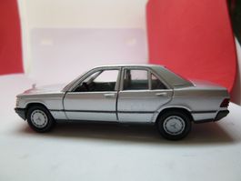 Mercedes 190 - silber - sehr alt von GAMA - made in Germany