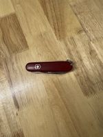 Victorinox Taschenmesser rot gebraucht mit Gravur Yuki