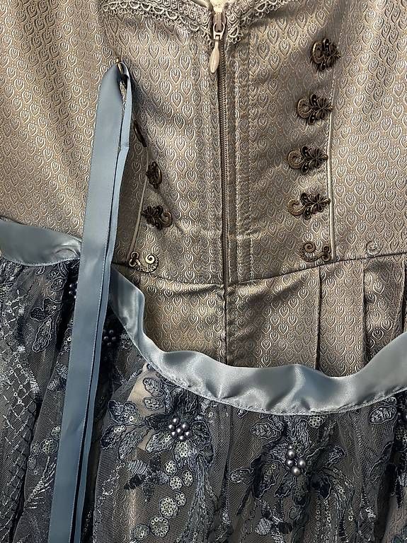 Krüger Vestiti: Dirndl Gr. 42 – Usato da Udligenswil venduto da jin_2hvg 3