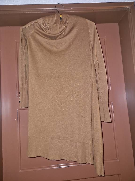 Tuniche: Maglia lunga / tunica – Usato da Bellinzona venduto da ali_j8kj