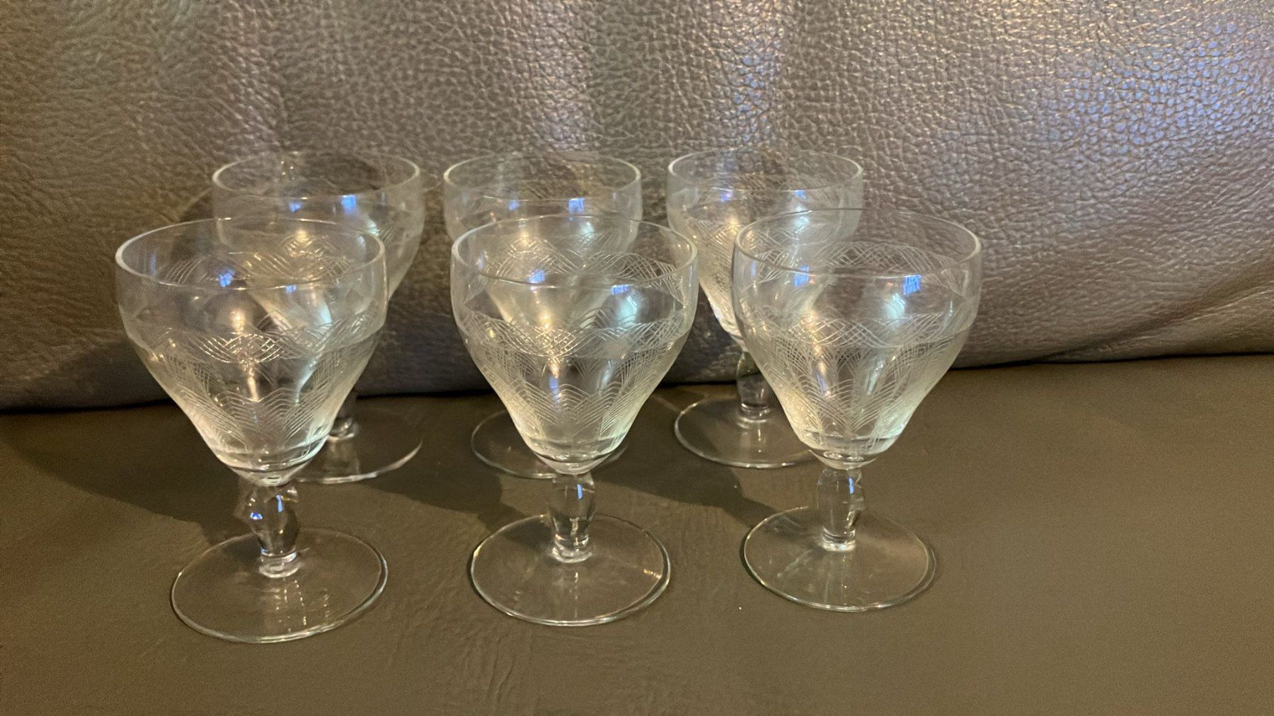 Gläser: 6 bicchieri di vetro per liquore – Gebraucht aus Melano von H-Sara 1