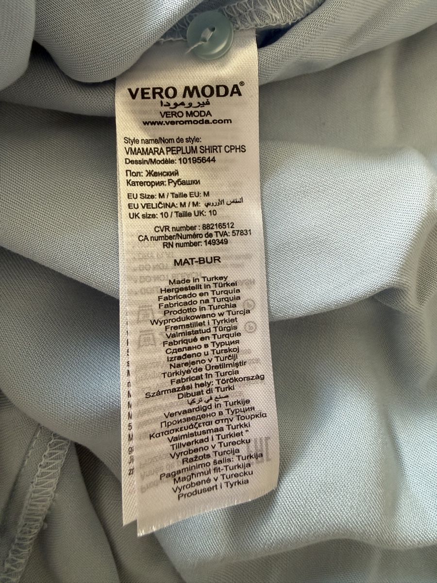 Vero Moda Chemises: Weiche Hemdbluse, hellblau Grösse M guter Zustand – D'occasion à Chur par ann_2c7l 5