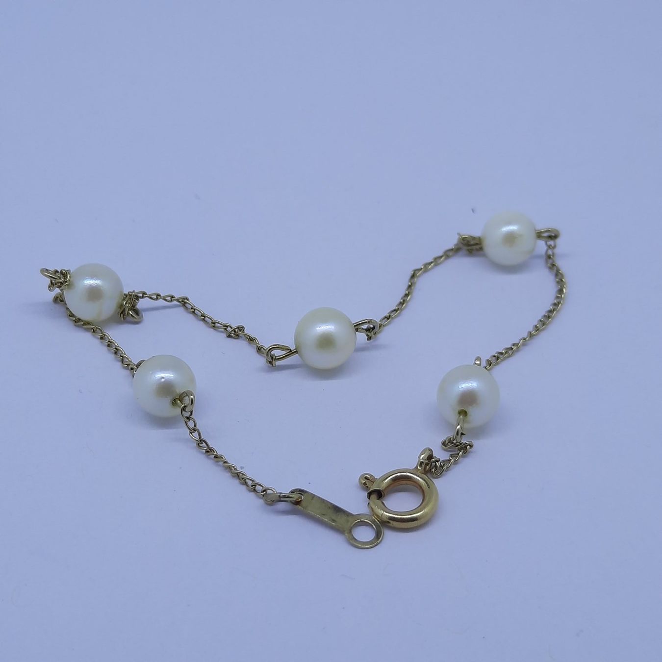 Bracciali & Braccialetti: Edles Armband mit bezaubernden Perlen – Usato da Unterägeri venduto da Altgoldschmuck 3