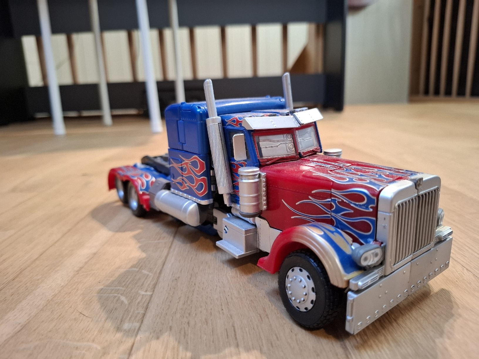 Giocattoli: Masterpiece MS Optimus Prime / MPM-4 – Usato da Winterthur venduto da Padrillio 4