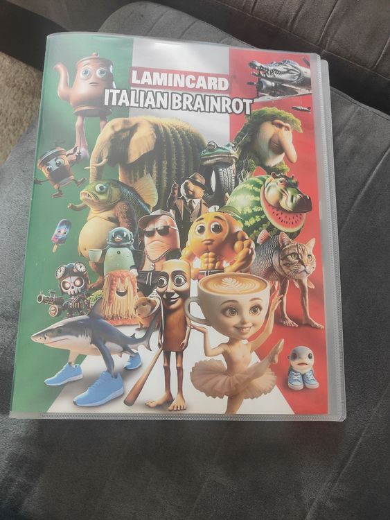 Italian Brainrot Kartenspiel 140 Stück - Mit 64 Stickern | Psychedelisches Spiel | Für Parties & Sammlungen