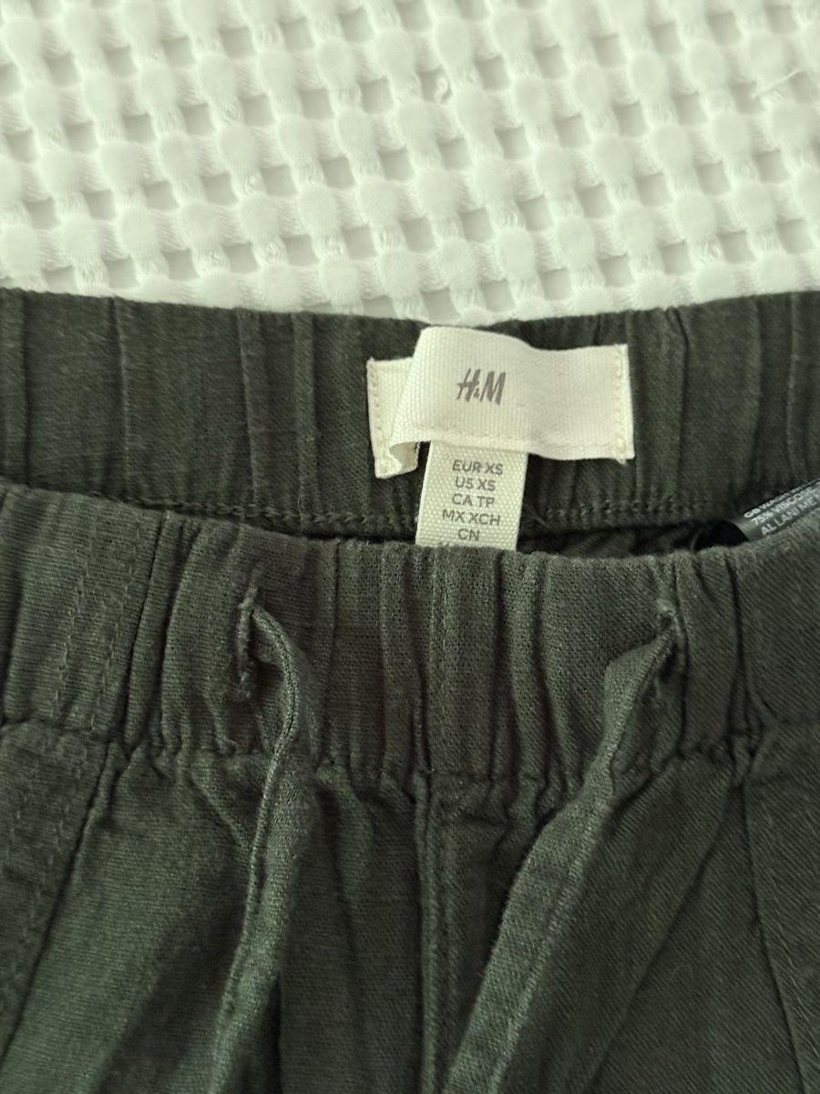 Lotti di vestiti: Lot pantalon d’été – Usato da Monthey venduto da sen_6ckr 4