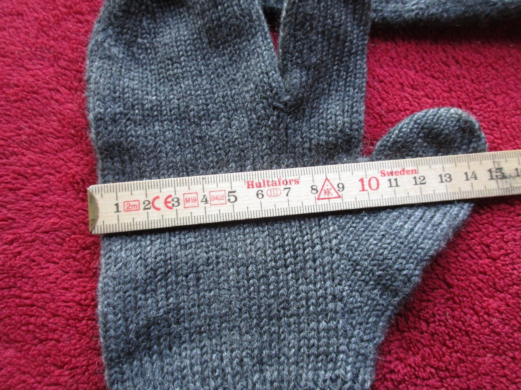 Guanti & manicotti: Handschuhe (E) – Usato da Bowil venduto da vifi01 5