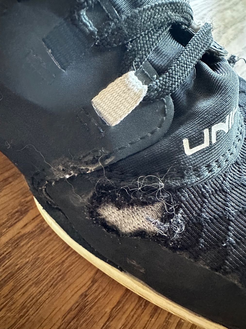 Herrenschuhe: Unihoc Turnschuhe Grösse 41 – Gebraucht aus Niederbüren von Hudi_1974 4