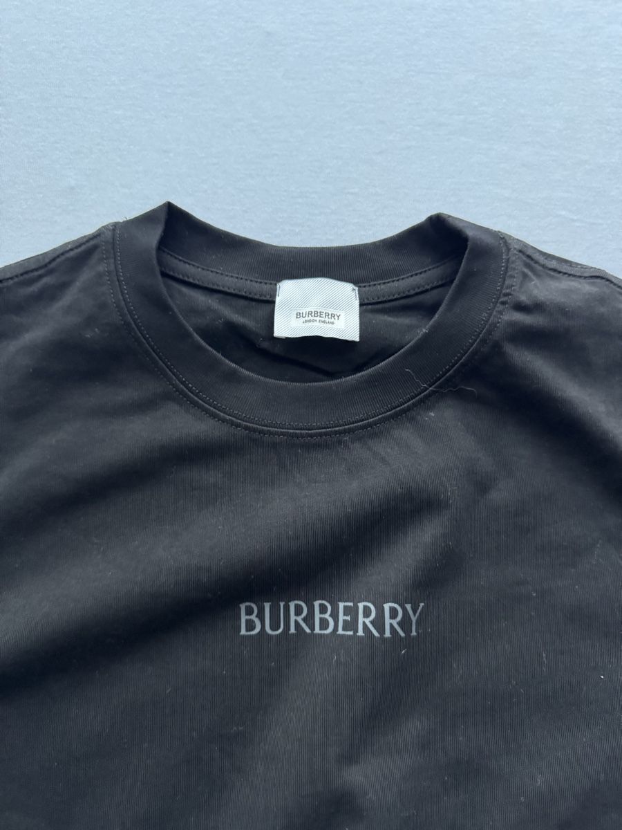 Burberry T-shirts: Burberry T-Shirt – Neuf (Voir description) à Dübendorf par fest1m 3