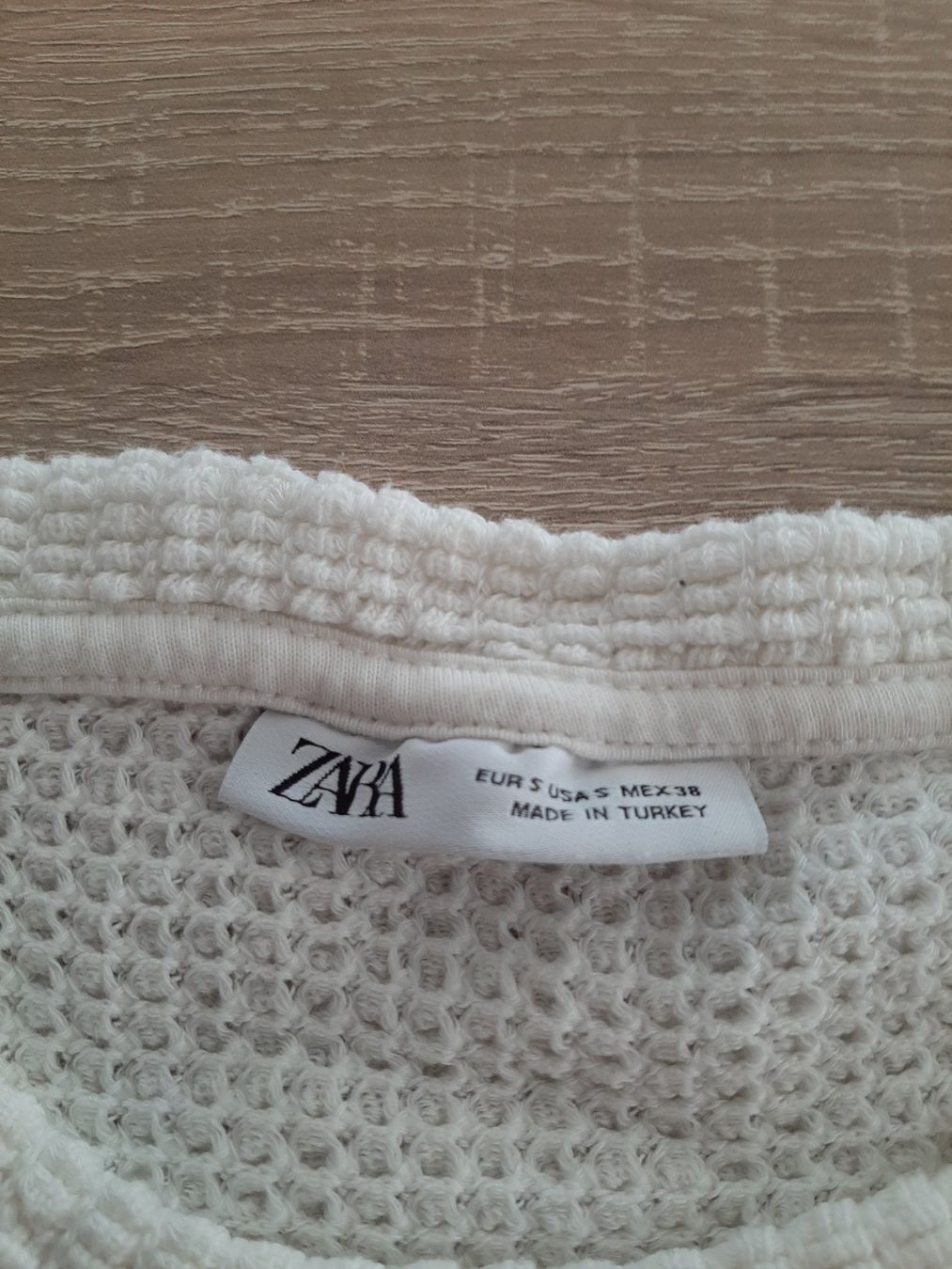 Zara Maglioni & Felpe: Kurzarm Pullover von ZARA Gr. S weiss – Usato da Menziken venduto da Rien1 1