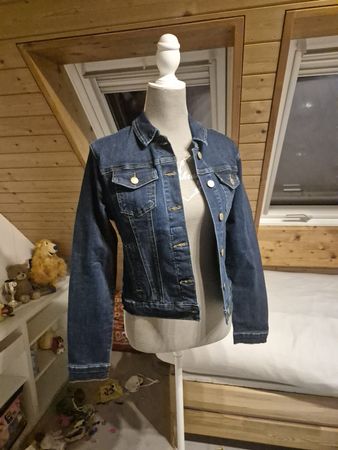 Jeansjacke La Petite Etoile blau Grösse 2 neuwertig
