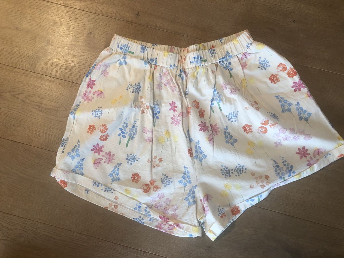 Camicette: Set Bluse/Shorts – Usato da Wettswil venduto da lalinda85 3