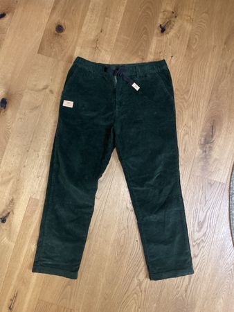 Patta Cord Hose, Grösse L, ungetragen