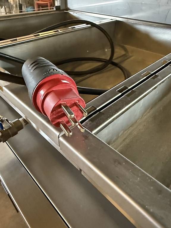 Elettrodomestici da cucina: Neuwertiges Bain-Marie Wärmeplattenbuffet  – Usato da Burgdorf venduto da dkwhummel 6