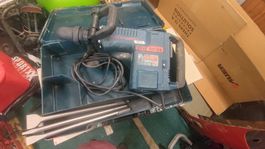 BOSCH Professional GSH 11 E Spitzhammer mit Koffer und Mei..