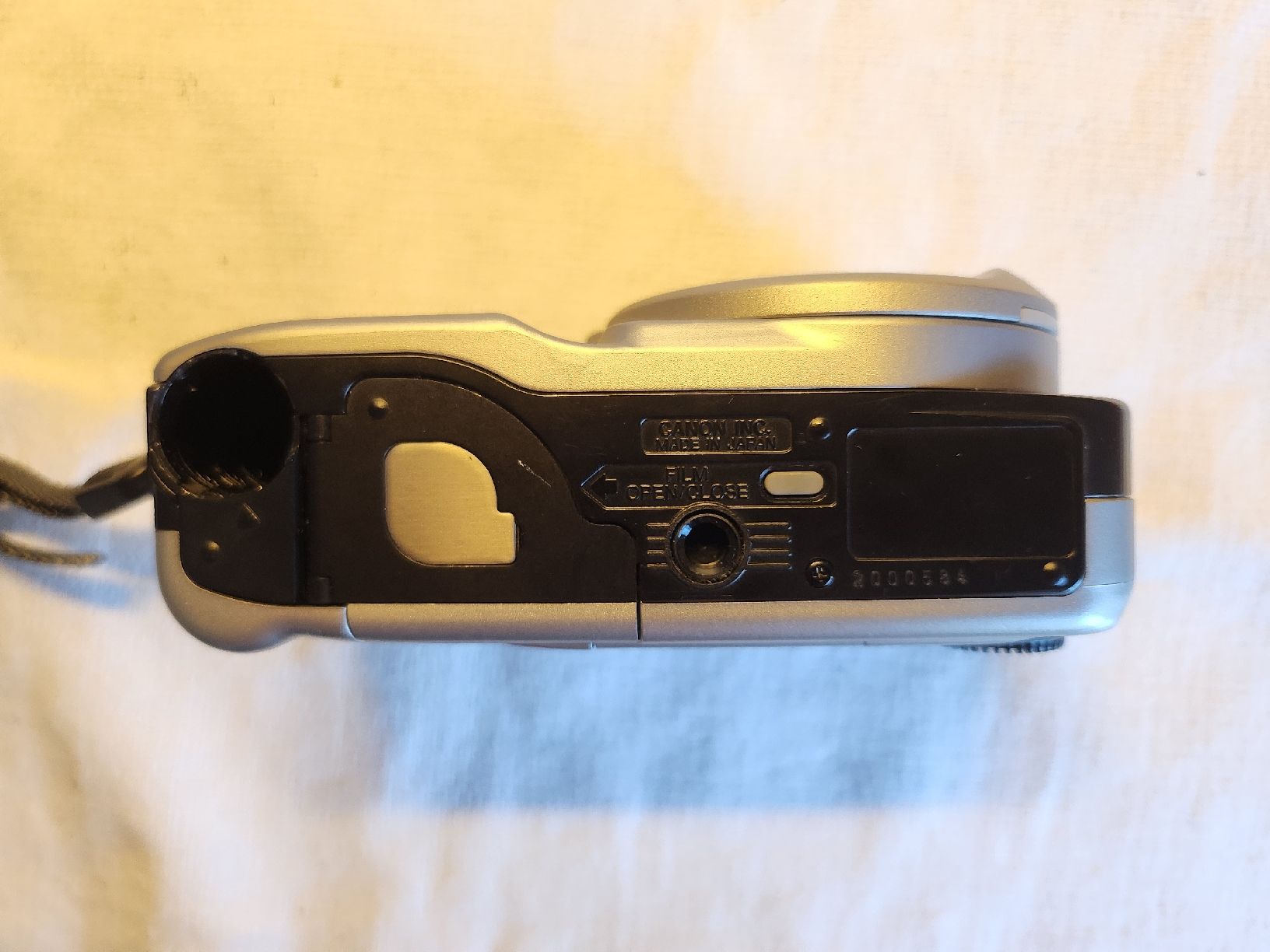Canon Kamera: Canon IXUS Z90 AiAF APS Analog-Kompaktkamera – Gebraucht aus Zürich von BAENZERINO 6