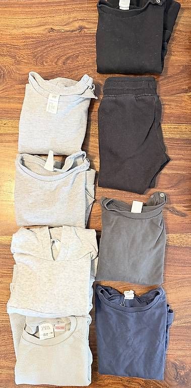 Lotti & Set di vestiti: Kinderkleider Gr. 92 – Usato da Lätti venduto da Cerui