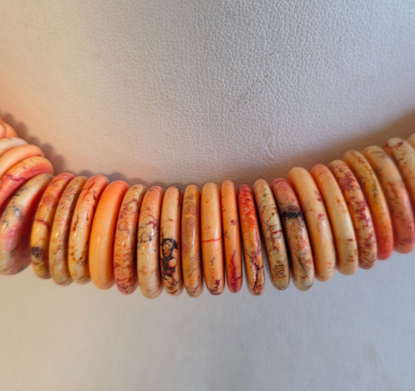 Catenine: Orange Korallen Kette – Nuovo (secondo la descrizione) da Zürich venduto da ben_mn5h 2