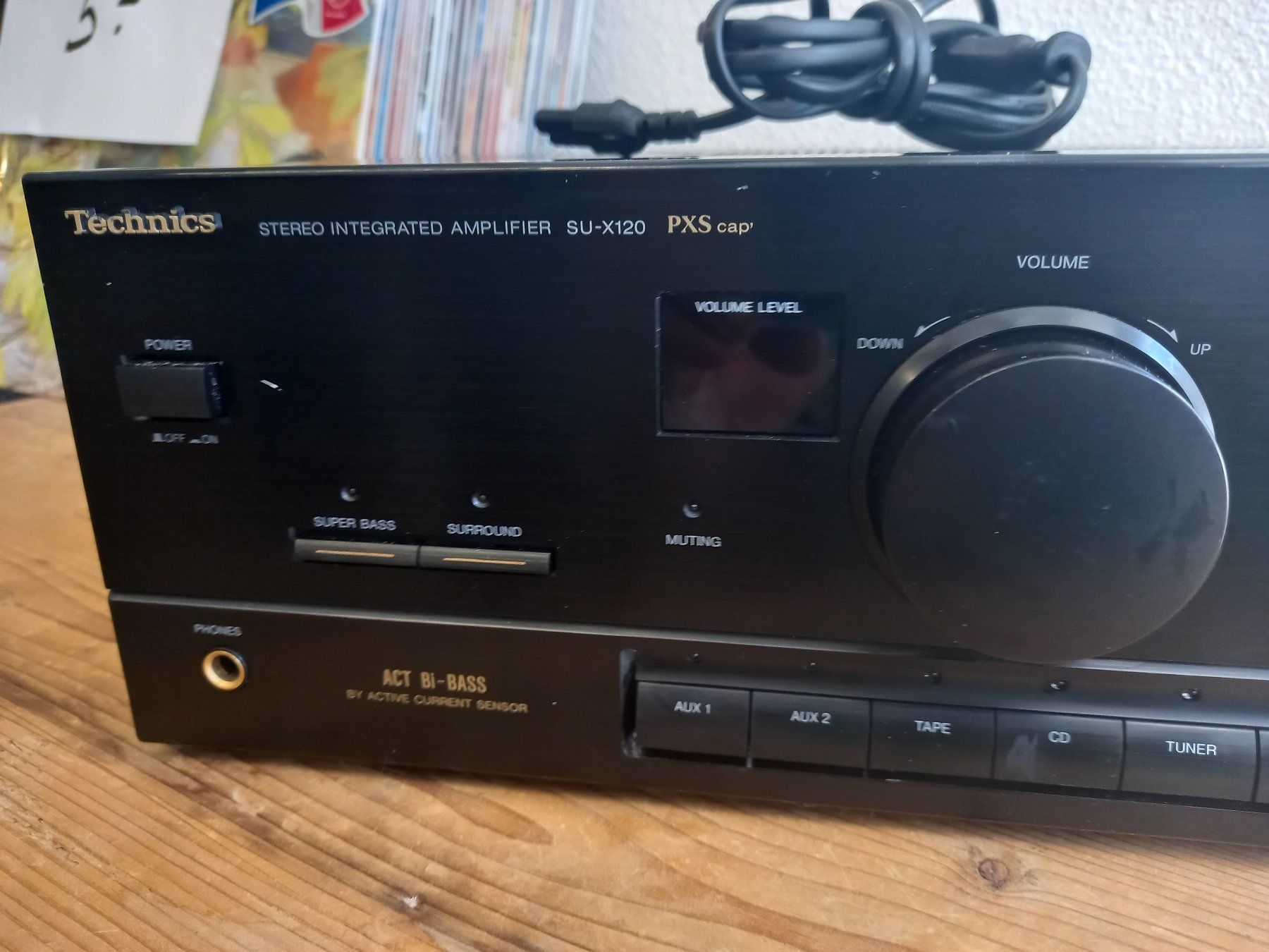 Technics Amplificatori: Technics SU-X120  Verstärker – Usato da Prez-vers-Siviriez venduto da Monija70 2