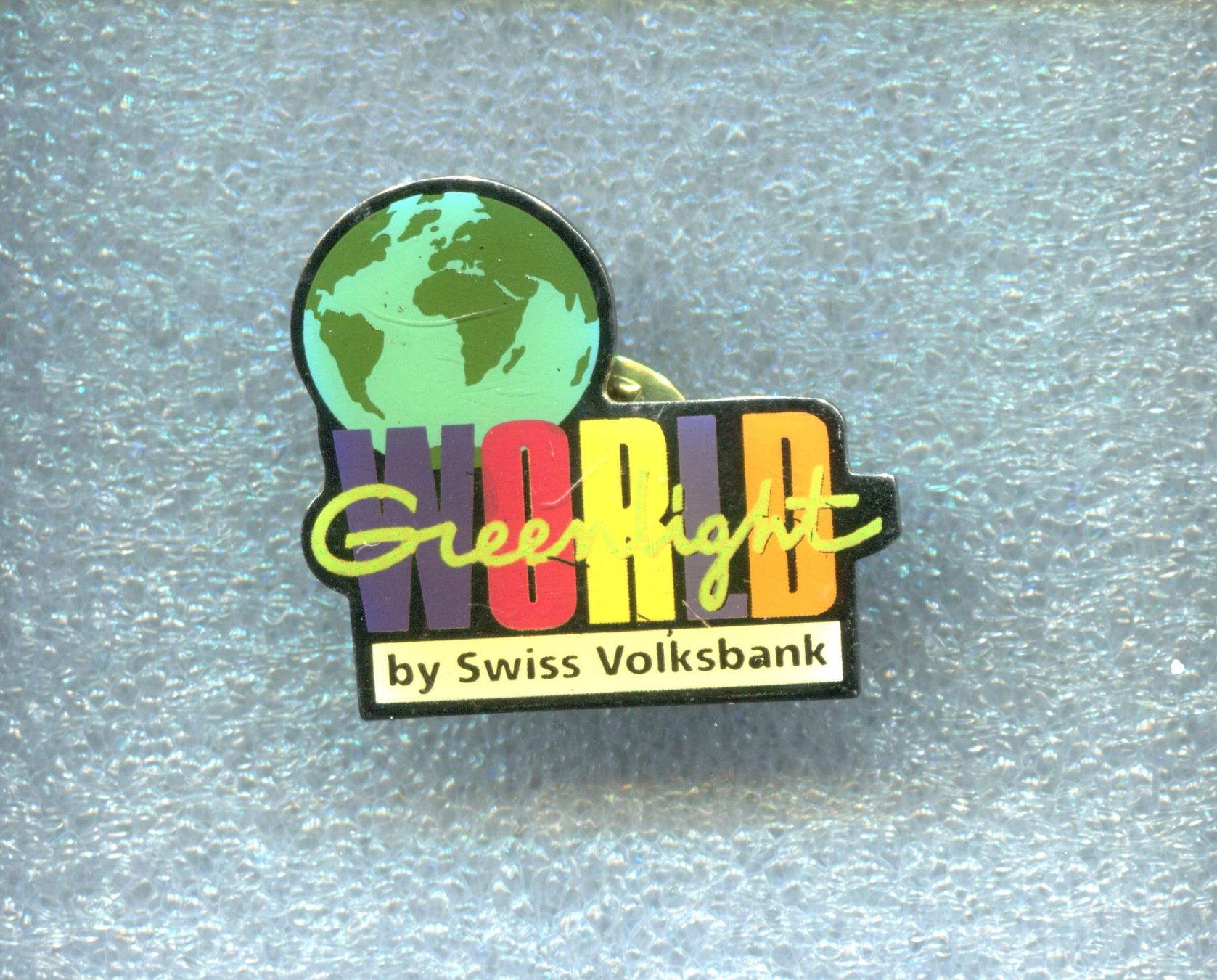 Placchette & Badge: VOLKSBANK  WORLD – Usato da Winterthur venduto da Sammleroase