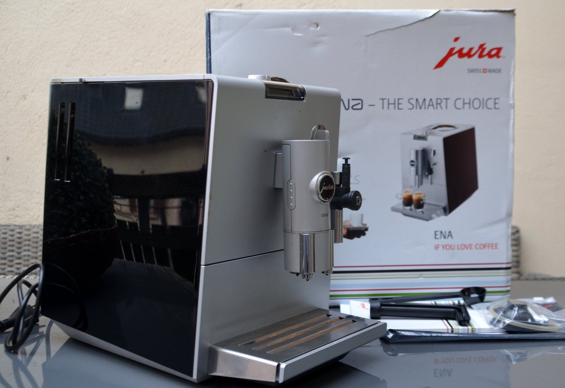 Jura Macchine per caffè & Macchine per espresso: Jura ENA Micro 5 Kaffeemaschine / machine à café – Usato da Collonges venduto da arashee 1