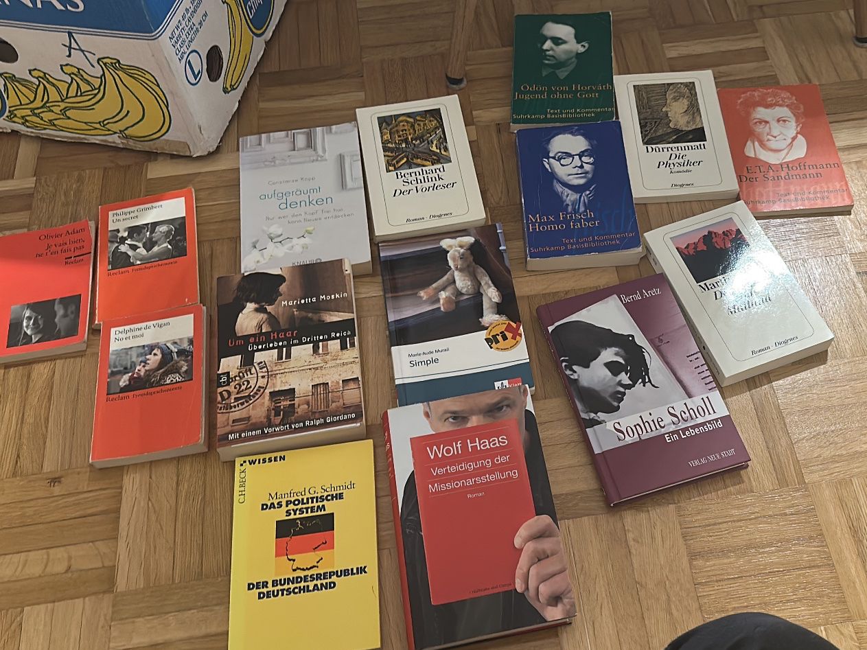 Libri: Diverse Bücher – Usato da Stäfa venduto da D_V_AS_12