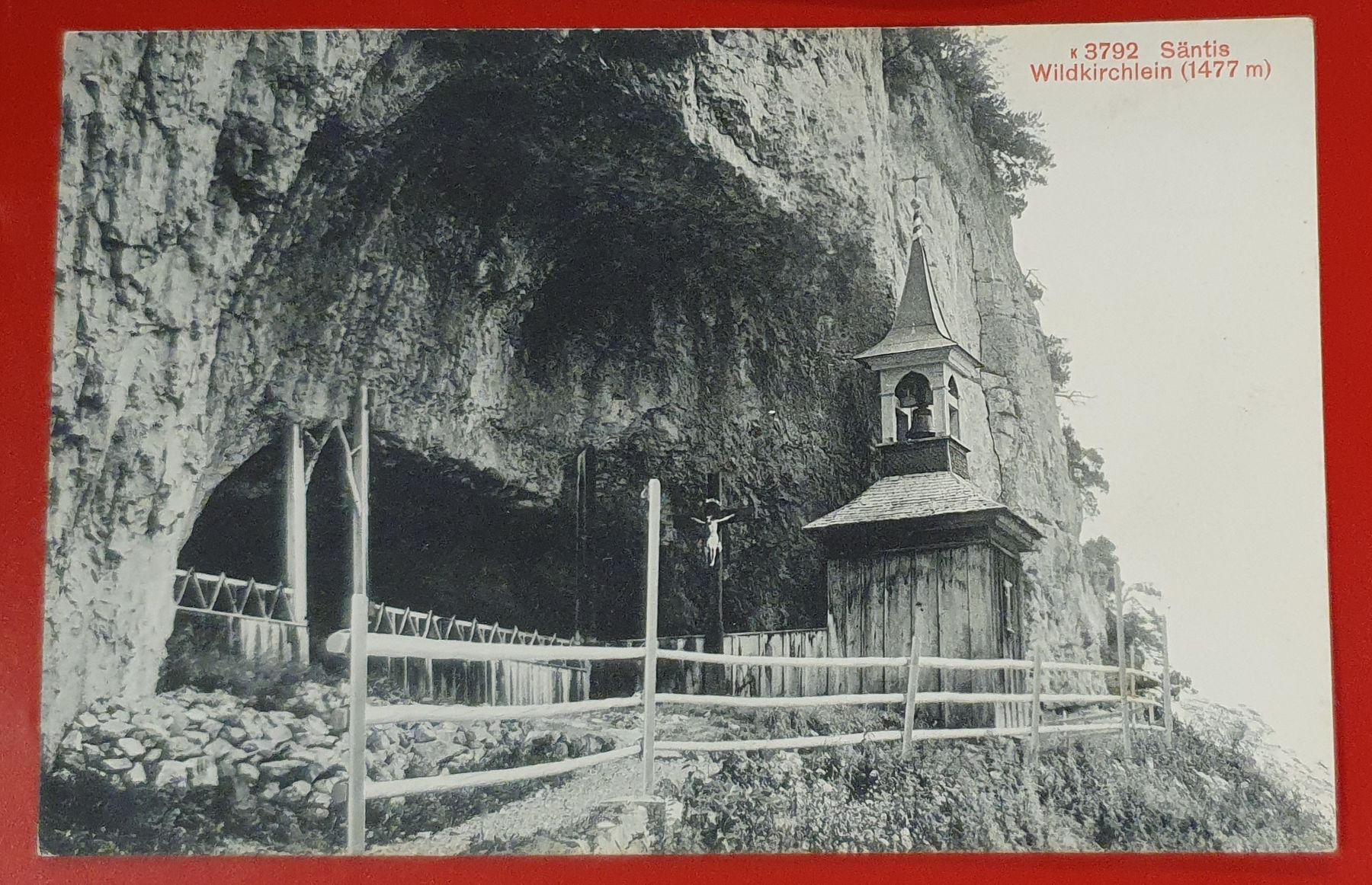 Cartoline postali: 3 Ansichtskarten Aescher  - Wildkirchli – Usato da Kreuzlingen venduto da Rschweiz1 3