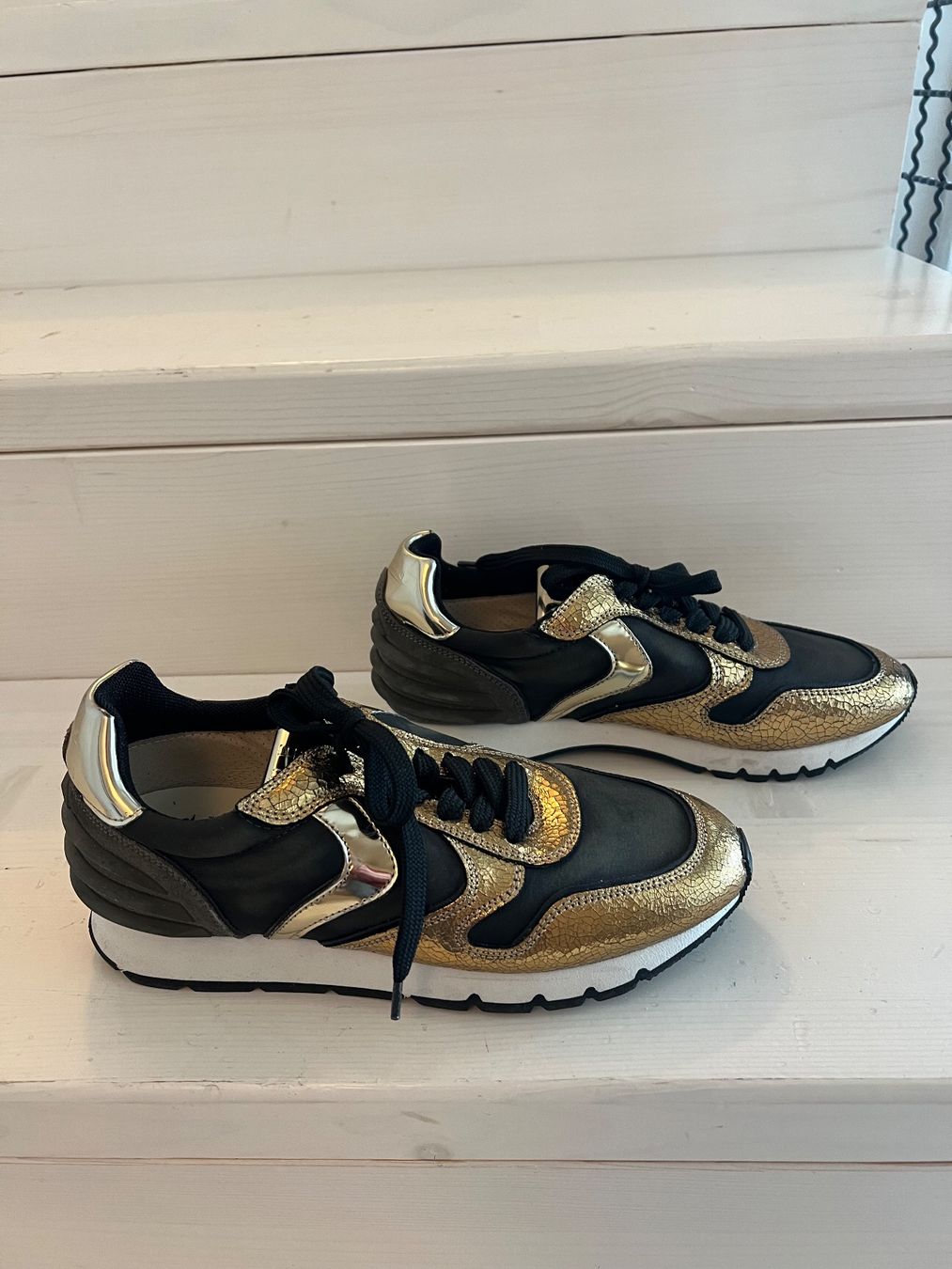 Scarpe da donna: Sneakers Voile Blanche – Usato da Hausen AG venduto da Jean1968 2