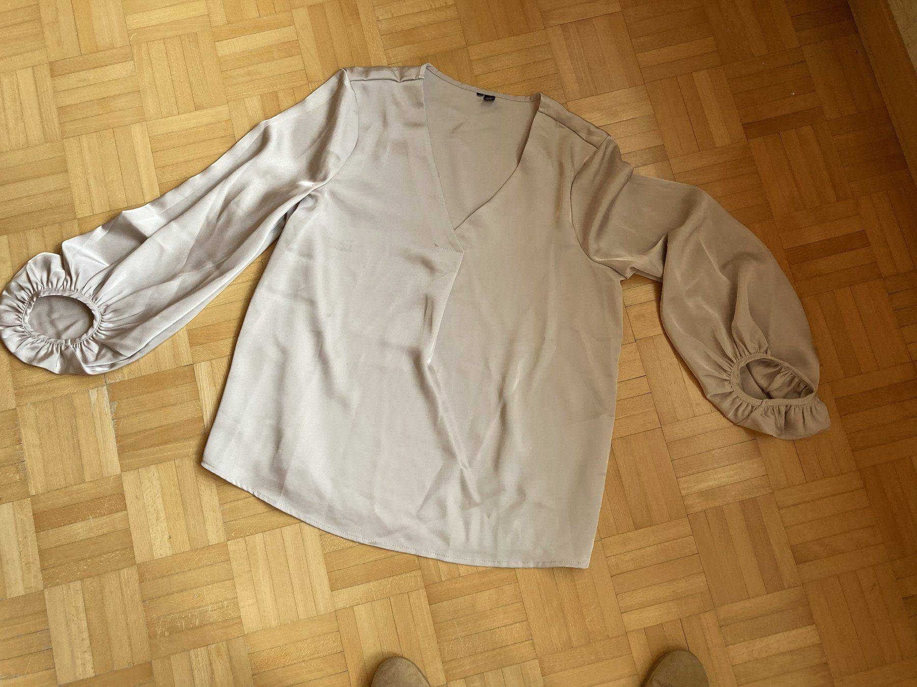 Blusen: neue Bluse beige XL – Neu (gemäss Beschreibung) aus Gais von hallogais