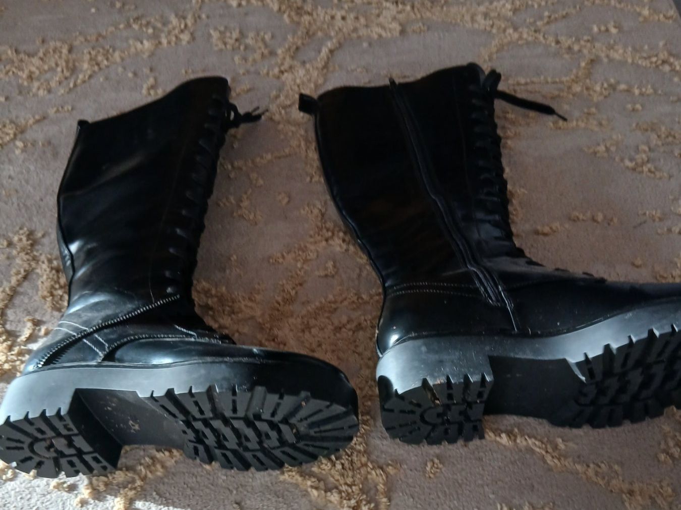 Scarpe da donna: Stiefel mit Schnürung, Grösse 39 – Usato da Ueberstorf venduto da ivipiwi 2