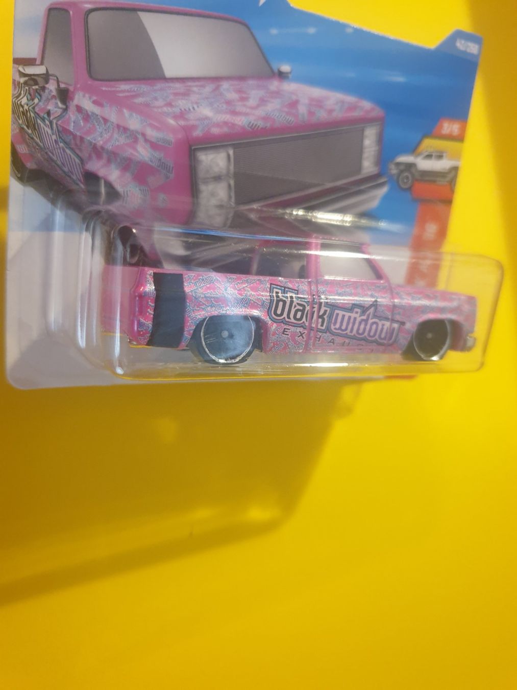 Hot Wheels Modellautos: Hot Wheels '83 CHEVY SILVERADO – Neu und originalverpackt aus Oftringen von Rotor 3