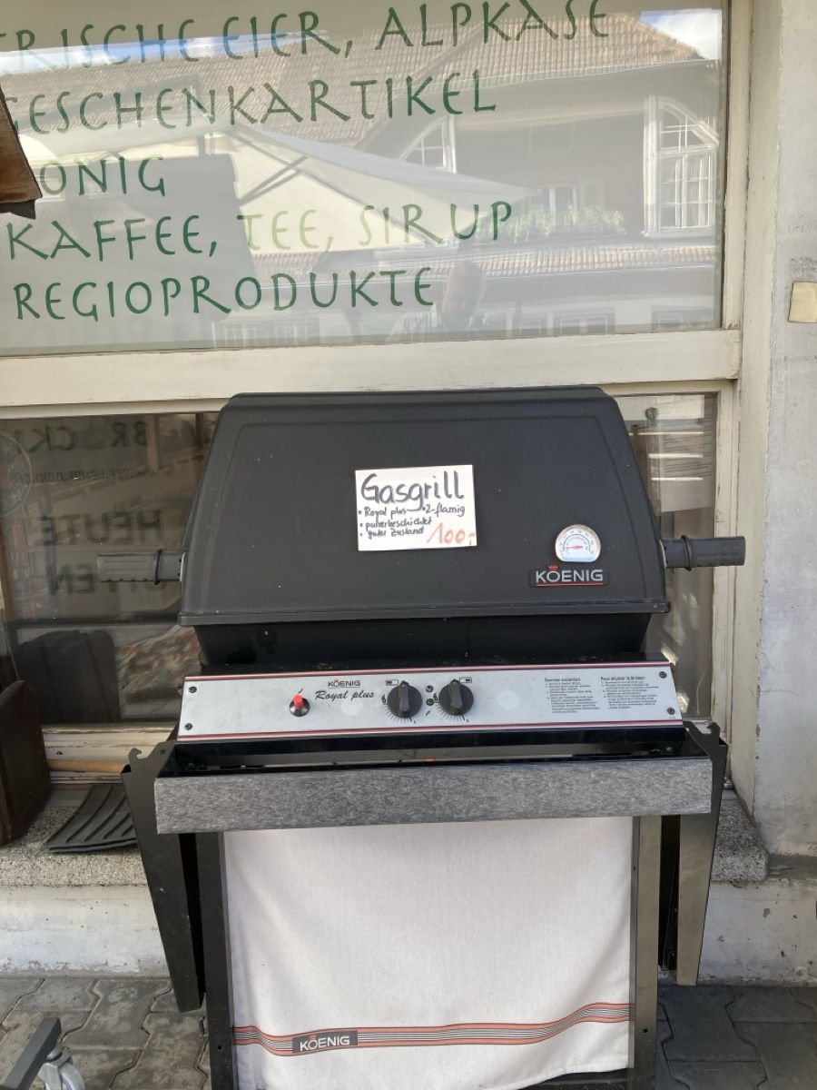 König Griglie: Gasgrill Koenig Royal plus – Usato da Erlenbach im Simmental! venduto da Simmentaler-Perlen