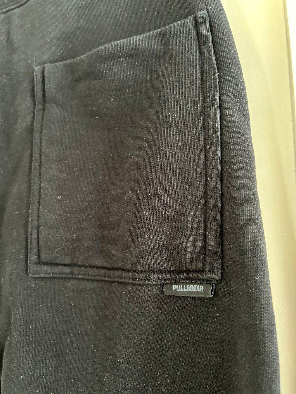 Pull&Bear Pantaloni: PULL & BEAR / Jogginghose (Gr. XS) – Usato da Dietlikon venduto da Mankai 4